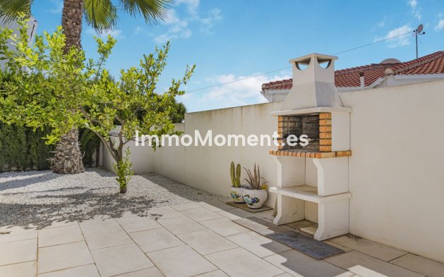 Wiederverkauf - Villa - Orihuela - Mil Palmeras