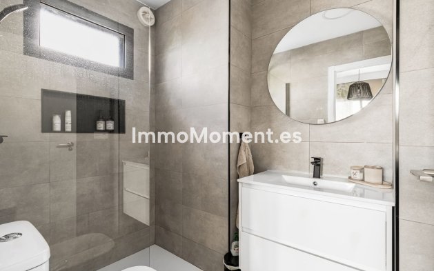 Wiederverkauf - Villa - Orihuela - La Zenia