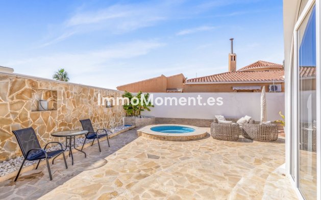 Wiederverkauf - Villa - Orihuela - Orihuela Costa