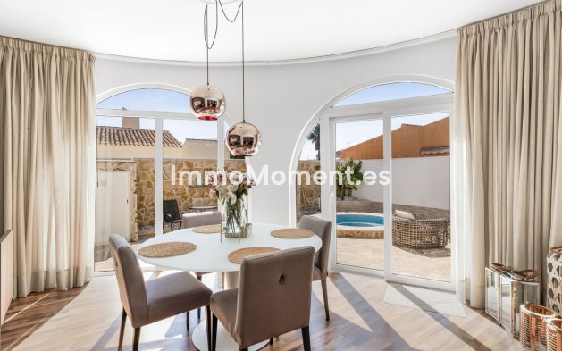 Wiederverkauf - Villa - Orihuela - Orihuela Costa