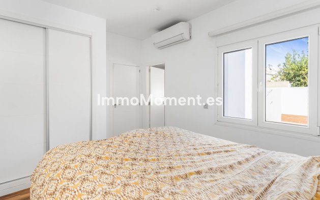 Wiederverkauf - Villa - Orihuela - Orihuela Costa