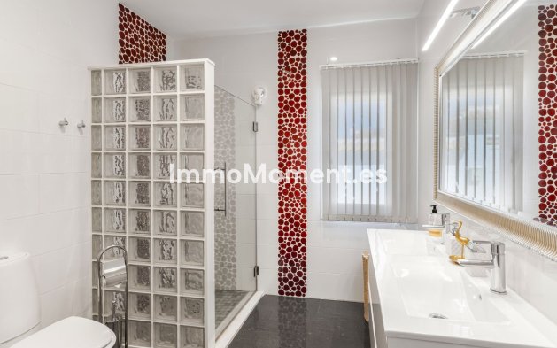 Wiederverkauf - Villa - Orihuela - Orihuela Costa