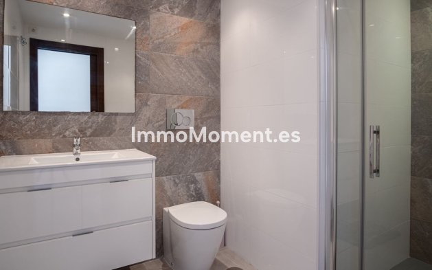 Reventa - Apartamento - Torrevieja - Aguas Nuevas