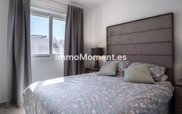 Reventa - Apartamento - Torrevieja - Aguas Nuevas