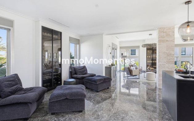 Wiederverkauf - Villa - Orihuela - La Zenia