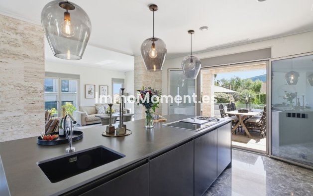 Wiederverkauf - Villa - Orihuela - La Zenia