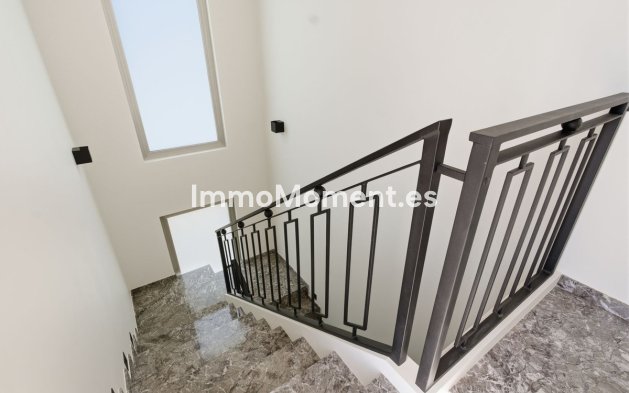 Wiederverkauf - Villa - Orihuela - La Zenia