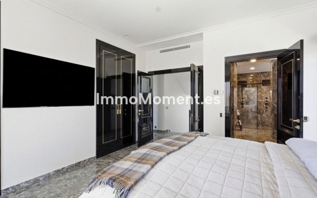 Wiederverkauf - Villa - Orihuela - La Zenia