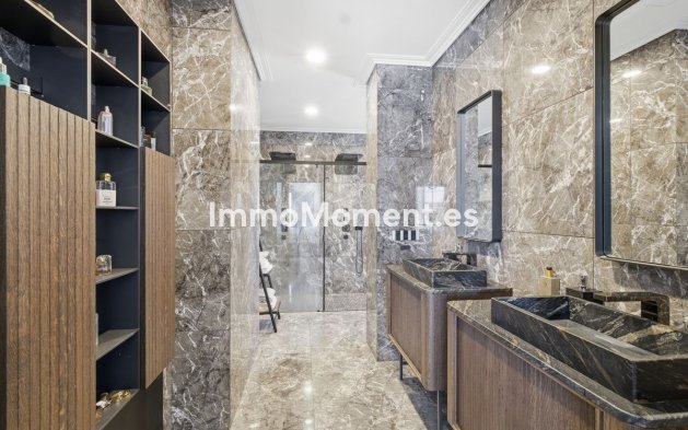 Wiederverkauf - Villa - Orihuela - La Zenia