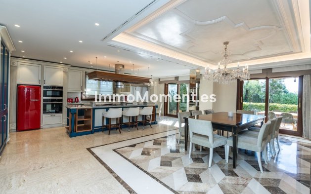 Wiederverkauf - Villa - Marbella - Sierra Blanca