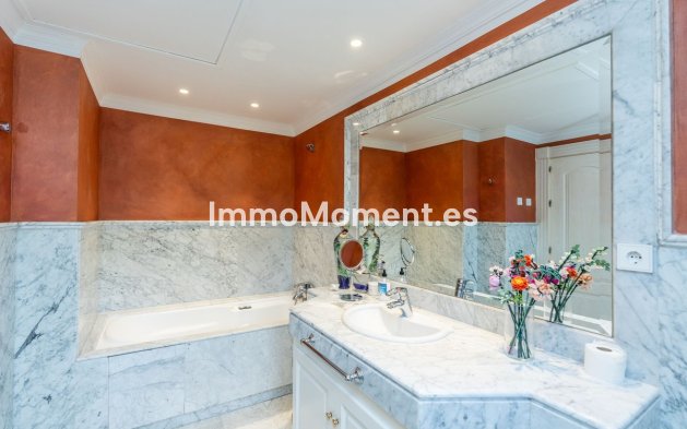 Wiederverkauf - Villa - Marbella - Sierra Blanca