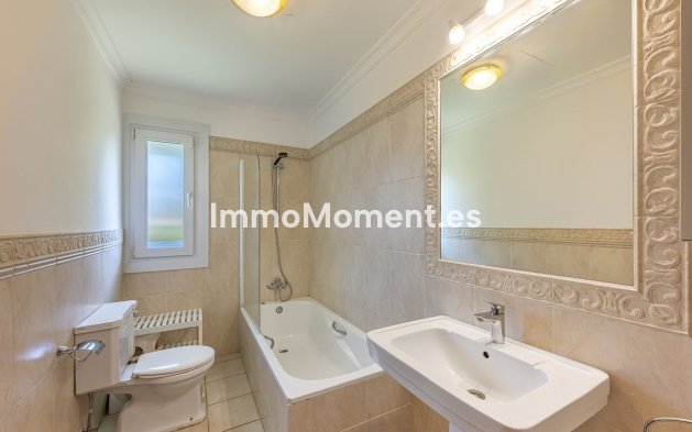 Wiederverkauf - Villa - Sotogrande - Sotogrande Costa