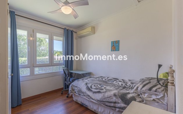 Wiederverkauf - Villa - Sotogrande - Sotogrande Costa