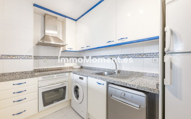 Resale - Apartment - Manilva - La Duquesa