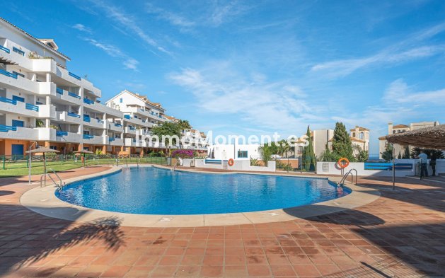 Resale - Apartment - Manilva - La Duquesa