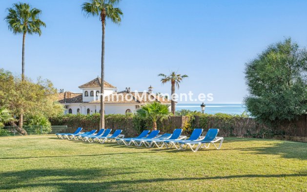 Resale - Apartment - Manilva - La Duquesa
