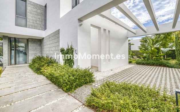 Wiederverkauf - Villa - Estepona  - Estepona Centro