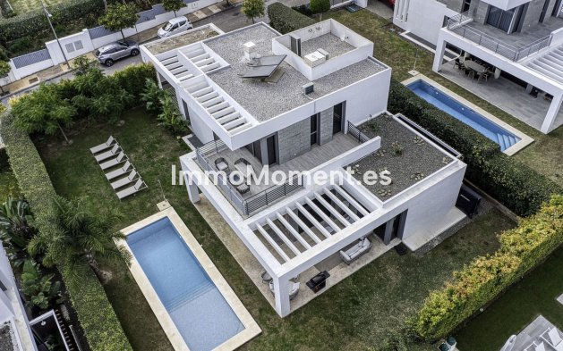 Wiederverkauf - Villa - Estepona  - Estepona Centro