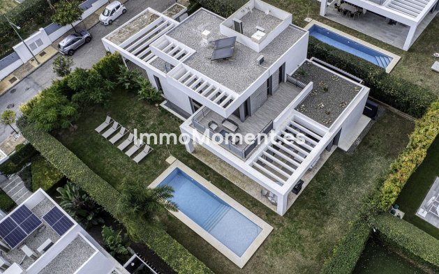 Wiederverkauf - Villa - Estepona  - Estepona Centro