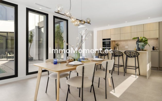 Wiederverkauf - Villa - Marbella - Marbesa