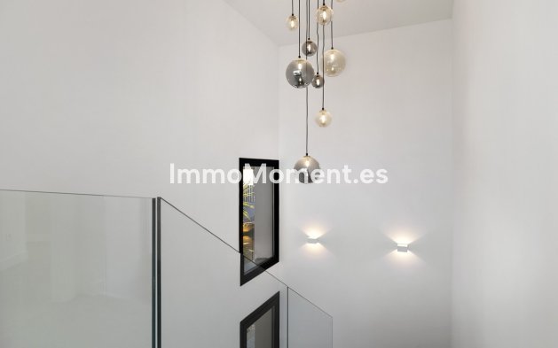 Wiederverkauf - Villa - Marbella - Marbesa