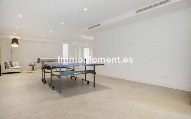 Wiederverkauf - Villa - Marbella - Marbesa