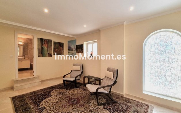 Revente - Villa - Benalmadena - Benalmadena Centro