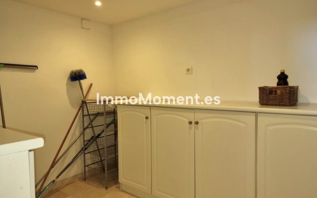 Revente - Villa - Benalmadena - Benalmadena Centro