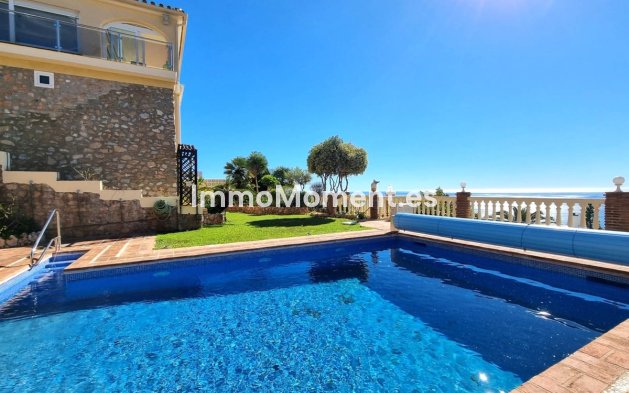 Revente - Villa - Benalmadena - Benalmadena Centro