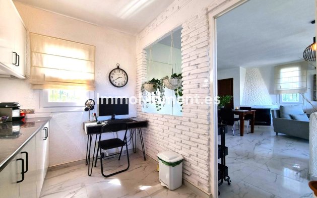 Wiederverkauf - Villa - Benalmadena - Benalmadena Centro