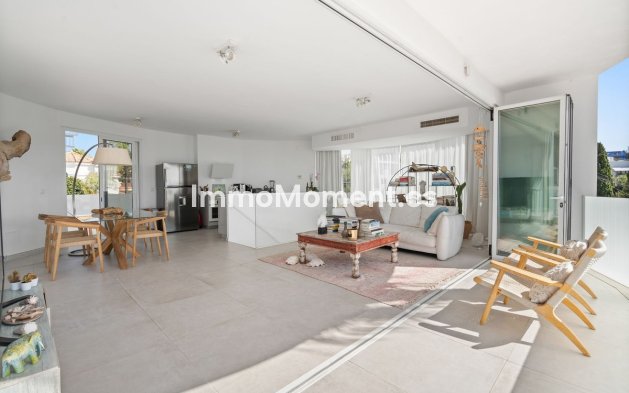 Wiederverkauf - Villa - Marbella - Marbesa