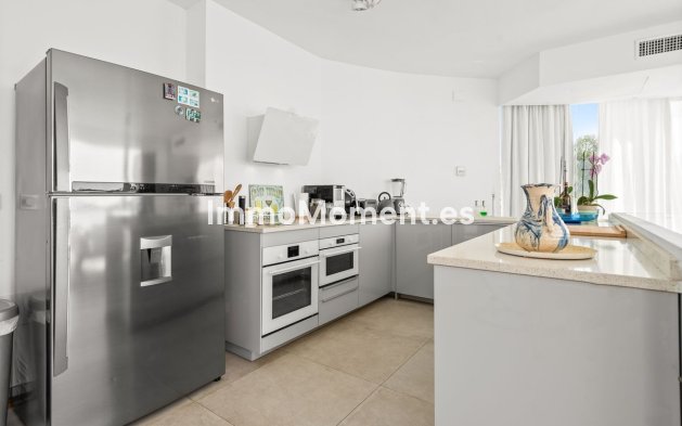 Wiederverkauf - Villa - Marbella - Marbesa