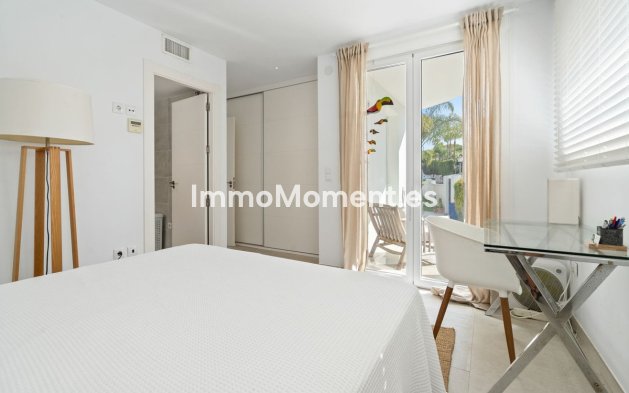 Wiederverkauf - Villa - Marbella - Marbesa