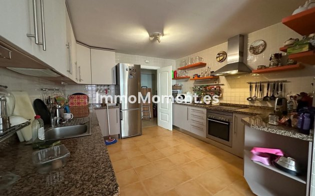 Resale - Apartment - Sotogrande - La Alcaidesa