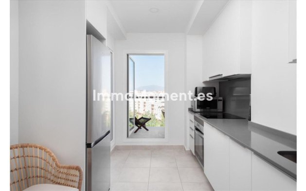 Wiederverkauf - Wohnung - Estepona  - Estepona Centro