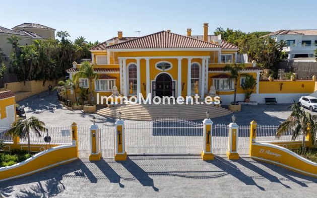 Resale - Detached villa - Sotogrande
