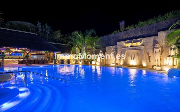 Resale - Detached villa - Sotogrande