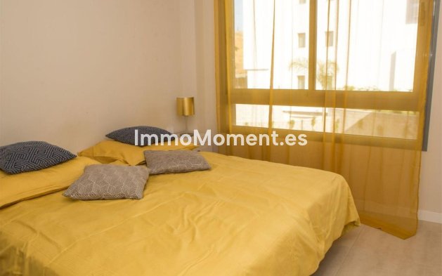 Wiederverkauf - Wohnung - Estepona  - Estepona Centro