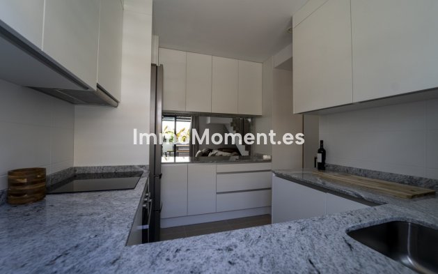 Wiederverkauf - Villa - Estepona  - Cancelada