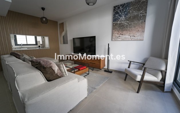 Wiederverkauf - Villa - Estepona  - Cancelada