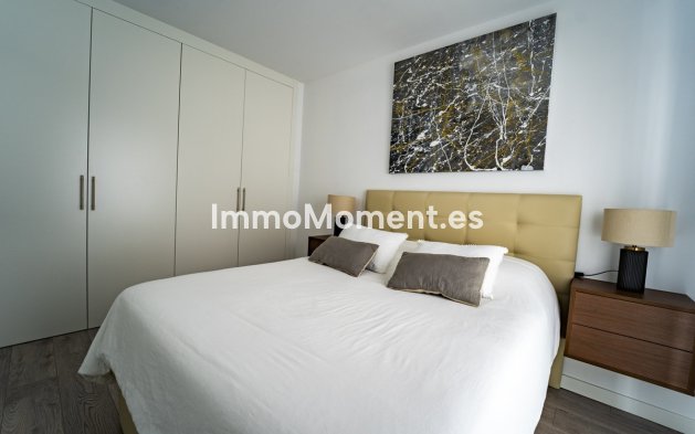 Wiederverkauf - Villa - Estepona  - Cancelada