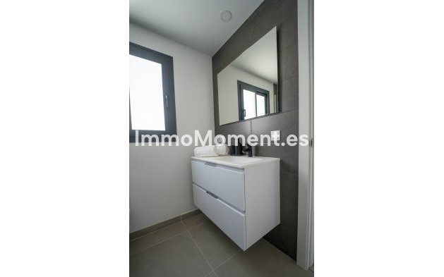 Wiederverkauf - Villa - Estepona  - Cancelada