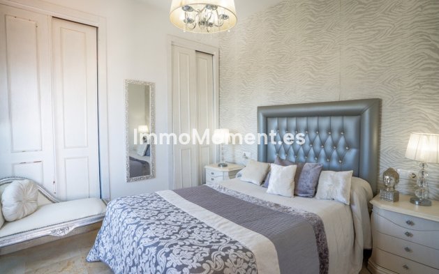 Wiederverkauf - Wohnung - Estepona  - Estepona Centro