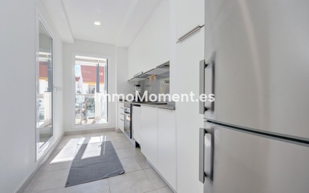 Reventa - Apartamento - Estepona  - Estepona Centro