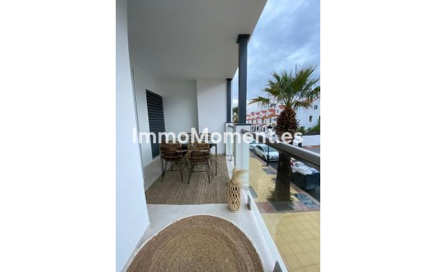 Reventa - Apartamento - Estepona  - Estepona Centro
