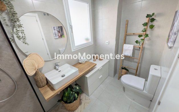 Reventa - Apartamento - Estepona  - Estepona Centro