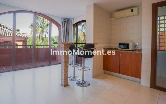 Wiederverkauf - Wohnung - Marbella - Puerto Banús