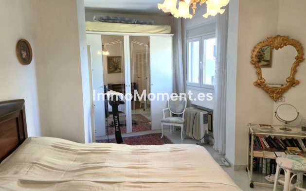 Wiederverkauf - Wohnung - Marbella - Puerto de Cabopino