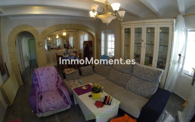 Wiederverkauf - Villa - Denia - Denia Centro