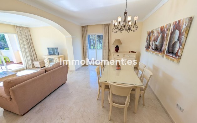 Resale - Apartment - Marbella - Elviria